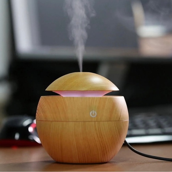 Nature’s Truth Ultrasonic Mini LED Color Changing Aroma Diffuser - Picture 1 of 9